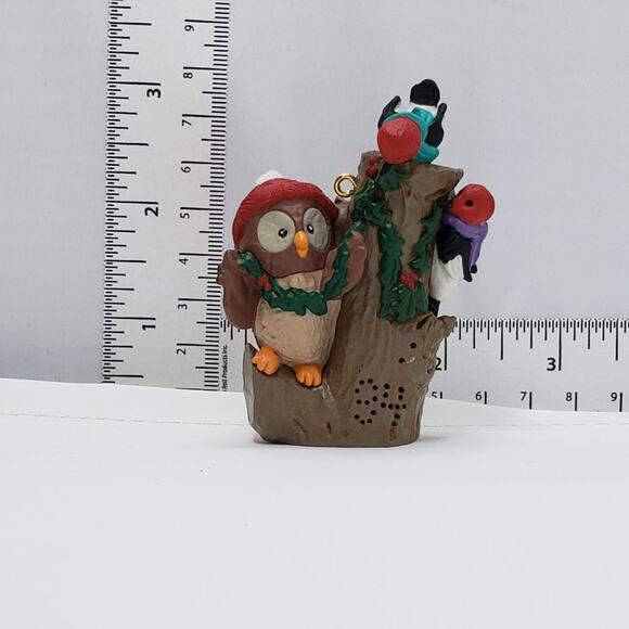 1994 Hallmark Owliver #3 Handcrafted Keepsake Holiday Christmas Ornament. - Picture 7 of 7